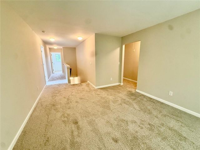 5190 Amberland Square, Atlanta, GA 30349