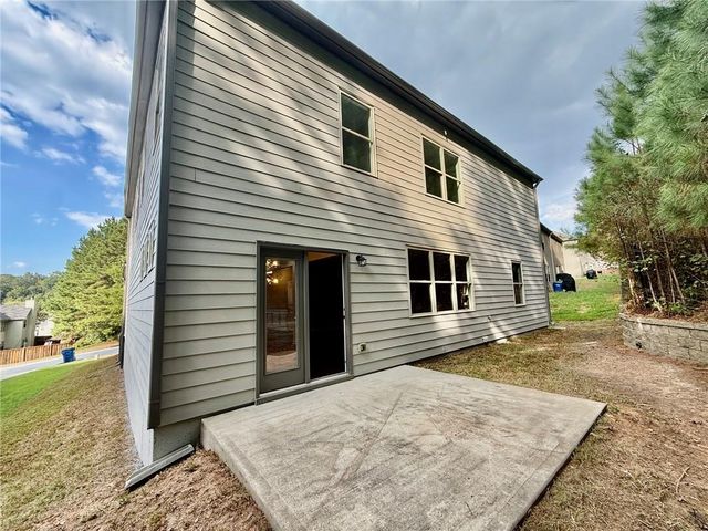 5190 Amberland Square, Atlanta, GA 30349