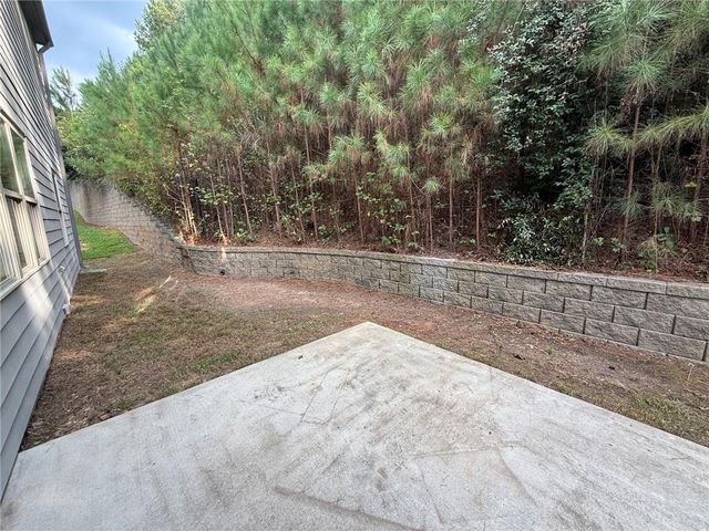 5190 Amberland Square, Atlanta, GA 30349