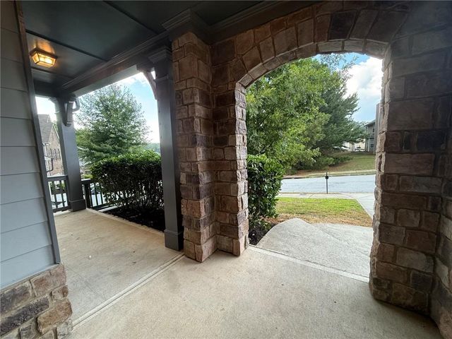 5190 Amberland Square, Atlanta, GA 30349