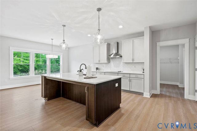 8570 Roden Dr, Mechanicsville, VA 23111