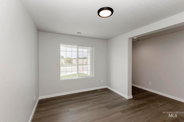 1602 Long Pond St, Middleton, ID 83644