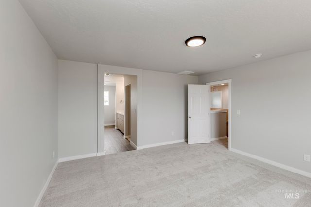 1602 Long Pond St, Middleton, ID 83644