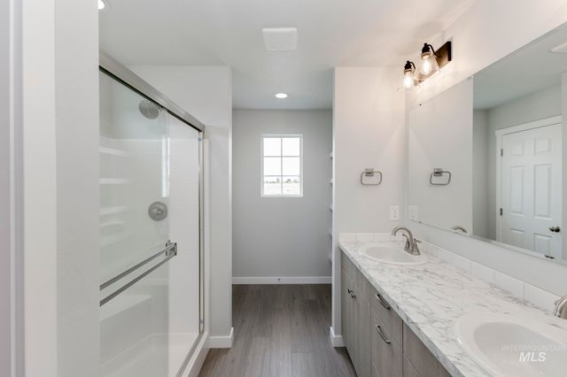 1602 Long Pond St, Middleton, ID 83644