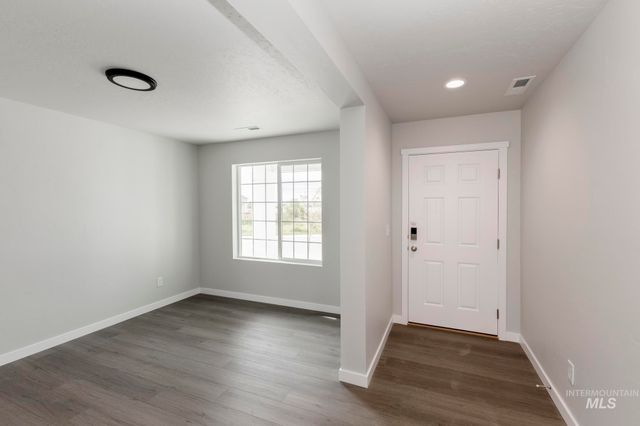 1602 Long Pond St, Middleton, ID 83644