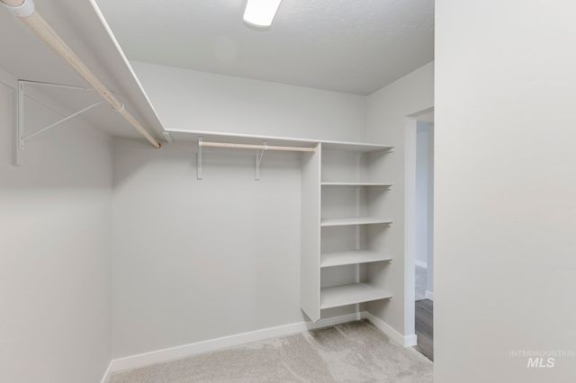 1602 Long Pond St, Middleton, ID 83644