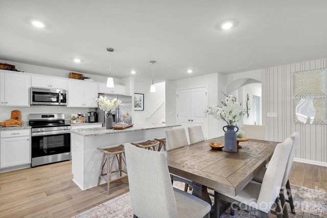 4017 Juno Drive 189, Charlotte, NC 28215