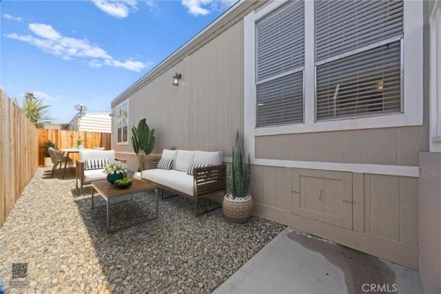 120 Cedarwood, Bakersfield, CA 93308