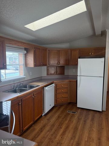 22 HINDEN HOMES TRA CT, Denver, PA 17517