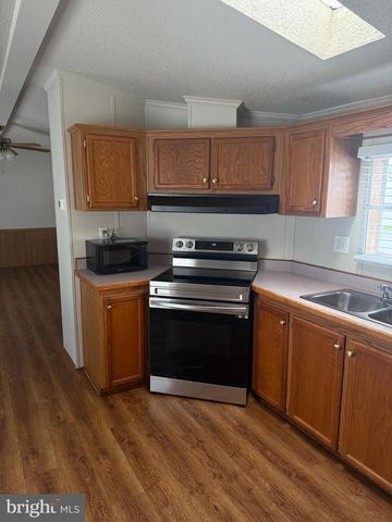 22 HINDEN HOMES TRA CT, Denver, PA 17517