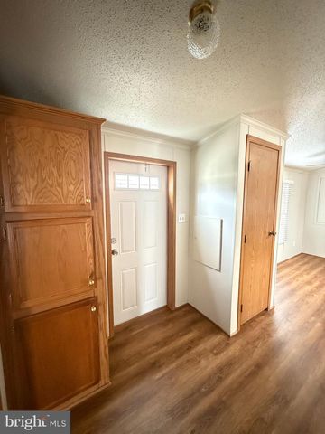 22 HINDEN HOMES TRA CT, Denver, PA 17517