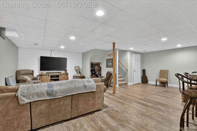7040 McGuire Road, Tyrone Township, MI 48430