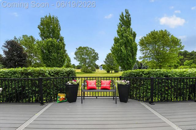 7040 McGuire Road, Tyrone Township, MI 48430