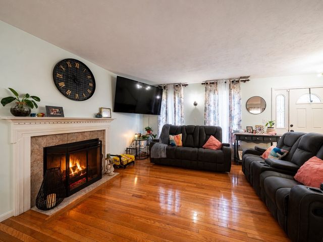 8 Spinney Path 4, Lynn, MA 01902