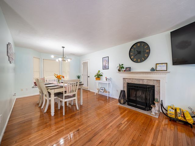 8 Spinney Path 4, Lynn, MA 01902