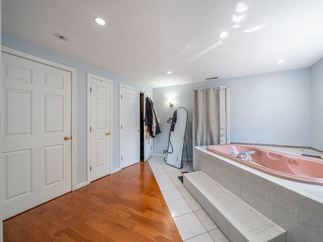 8 Spinney Path 4, Lynn, MA 01902
