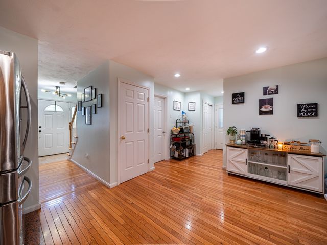 8 Spinney Path 4, Lynn, MA 01902