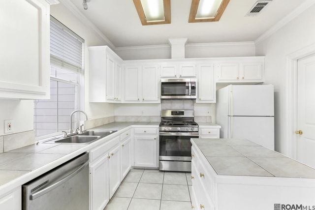 10224 Springbrook Ave, Baton Rouge, LA 70810