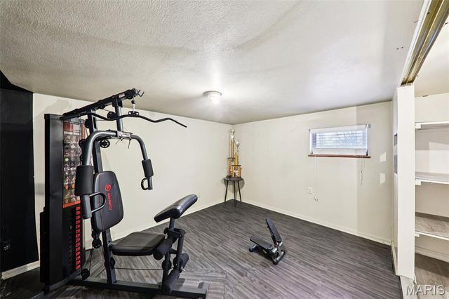 2120 Starling Airport Road, Arnold, MO 63010