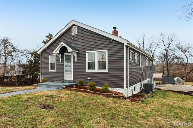 2120 Starling Airport Road, Arnold, MO 63010