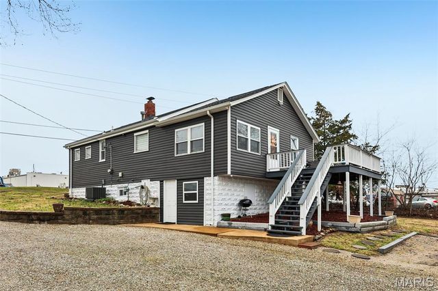 2120 Starling Airport Road, Arnold, MO 63010