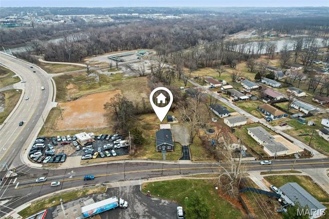 2120 Starling Airport Road, Arnold, MO 63010