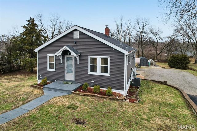 2120 Starling Airport Road, Arnold, MO 63010