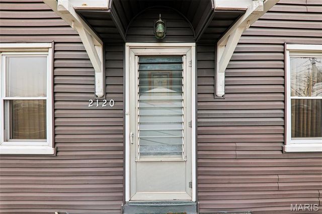 2120 Starling Airport Road, Arnold, MO 63010