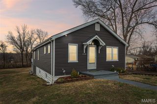 2120 Starling Airport Road, Arnold, MO 63010