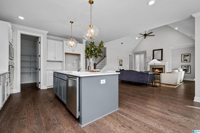 206 CALVERT CIRCLE, Hoover, AL 35244