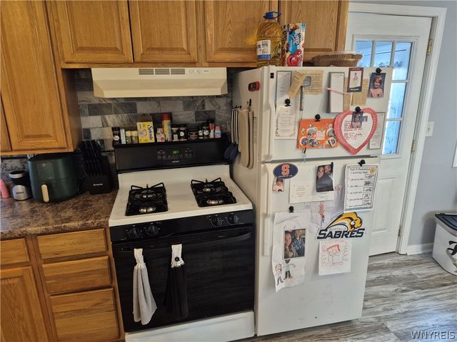 2482 George Urban Boulevard, Cheektowaga, NY 14043