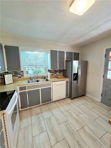 406 Laurel Mountain Road, North Wilkesboro, NC 28659