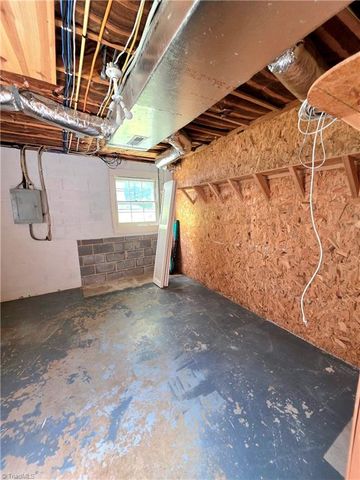 406 Laurel Mountain Road, North Wilkesboro, NC 28659