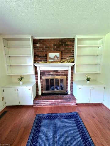 406 Laurel Mountain Road, North Wilkesboro, NC 28659
