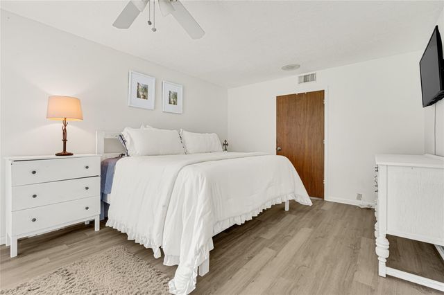 6B Davidson Lane, Huffman, TX 77336