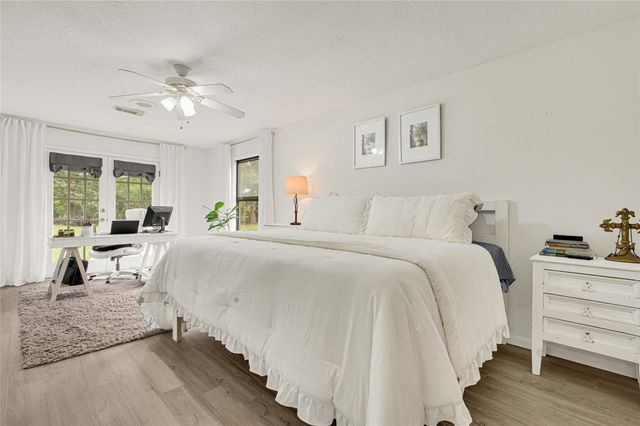 6B Davidson Lane, Huffman, TX 77336