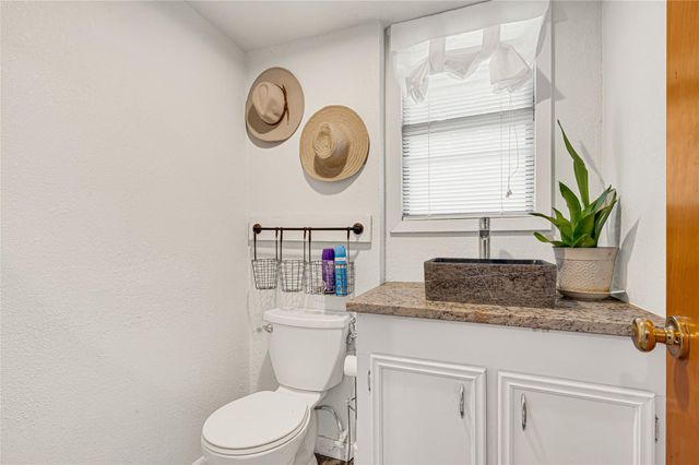 6B Davidson Lane, Huffman, TX 77336
