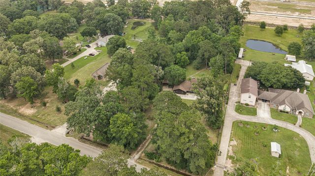 6B Davidson Lane, Huffman, TX 77336
