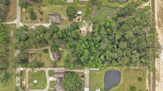 6B Davidson Lane, Huffman, TX 77336
