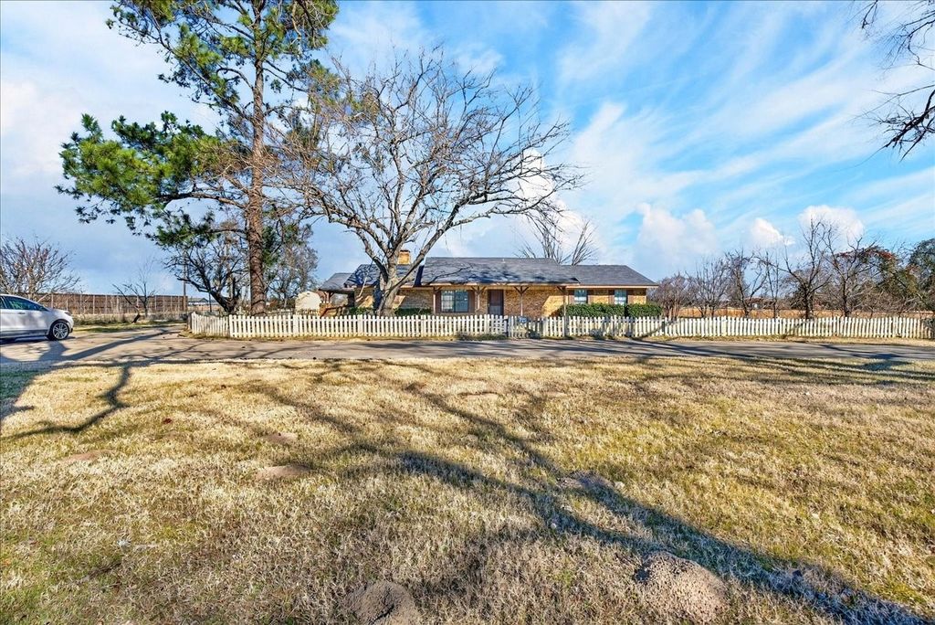 11710 State Highway 198 Highway, Payne Springs, TX 75156