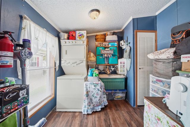 953 Savannah River Drive, Adrian, MI 49221