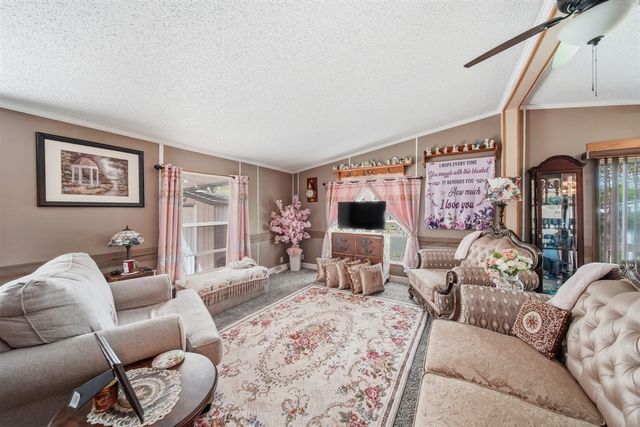 953 Savannah River Drive, Adrian, MI 49221