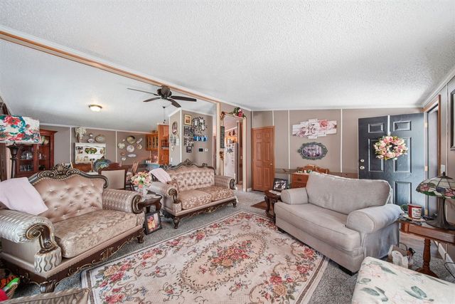 953 Savannah River Drive, Adrian, MI 49221