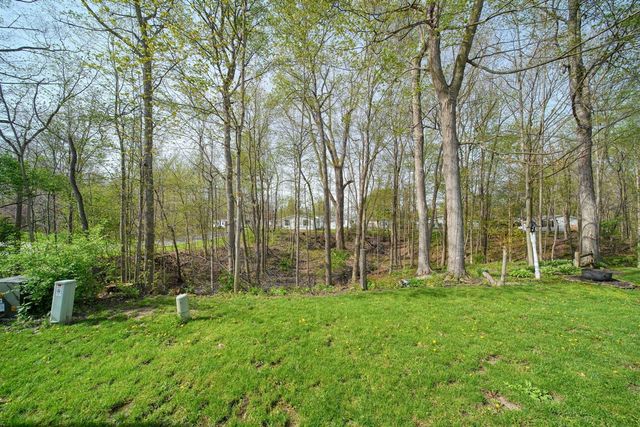 953 Savannah River Drive, Adrian, MI 49221