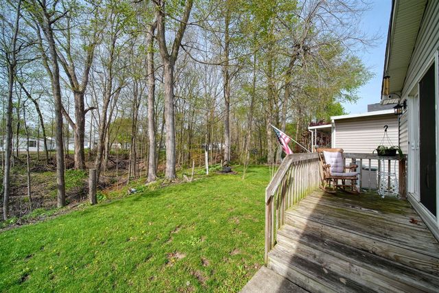 953 Savannah River Drive, Adrian, MI 49221