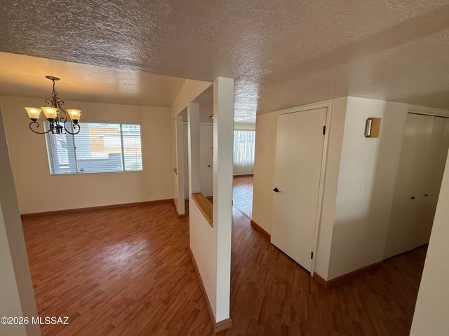 625 N Brown Avenue, Tucson, AZ 85710