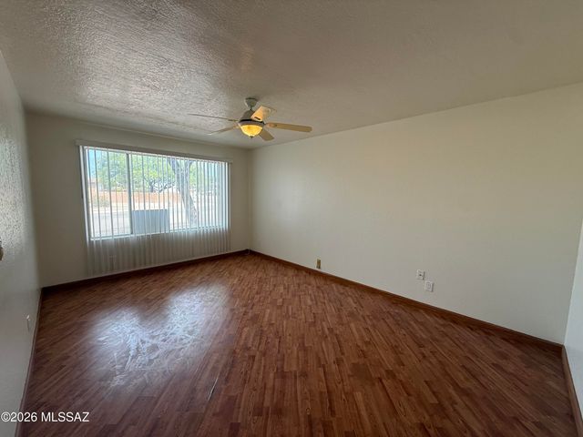 625 N Brown Avenue, Tucson, AZ 85710