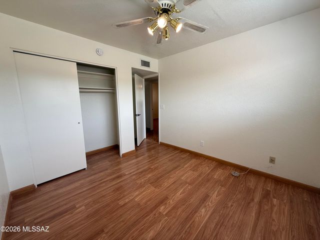 625 N Brown Avenue, Tucson, AZ 85710