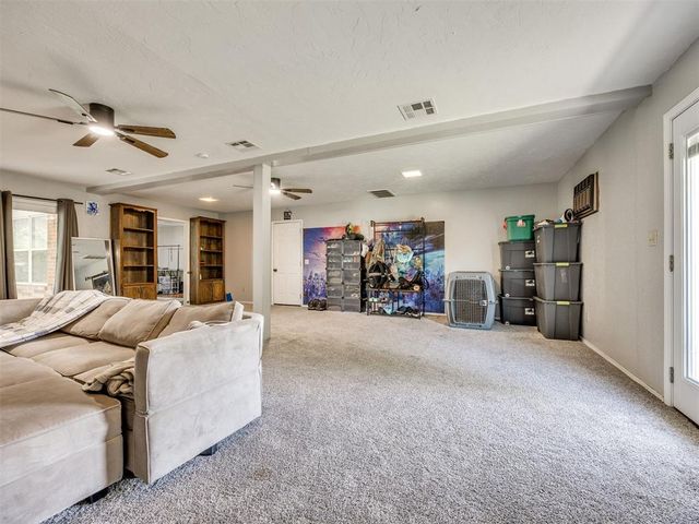 1135 Mockingbird Circle, Choctaw, OK 73020