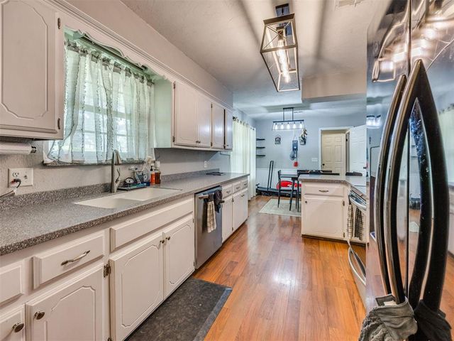 1135 Mockingbird Circle, Choctaw, OK 73020